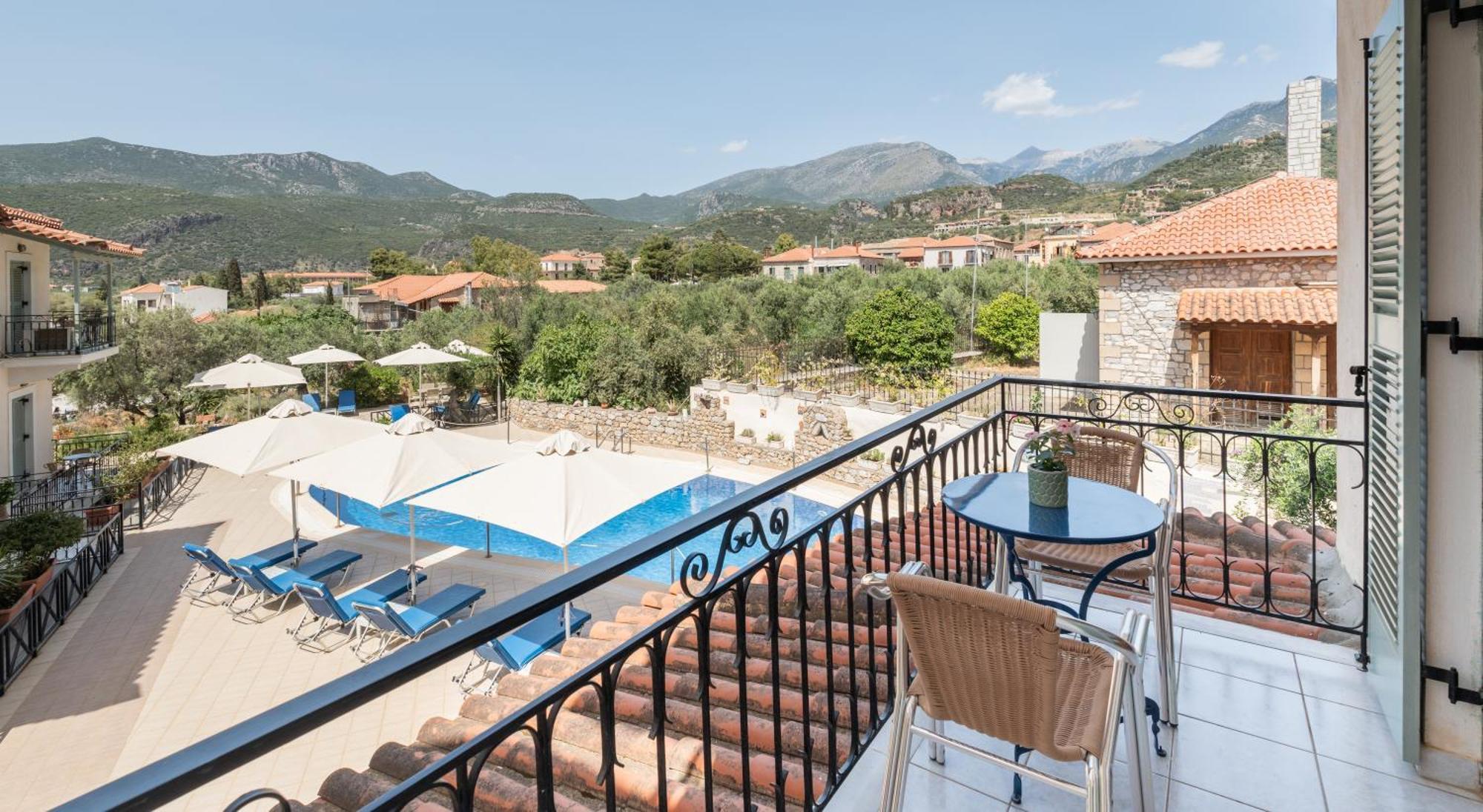 Hotel Liakoto Kardamyli Exterior photo